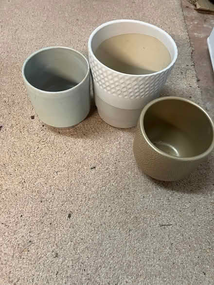 Photo of free 3 houseplant pots (Worcester WR4) #1