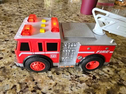 Photo of free toy fire truck (Florham Park) #1
