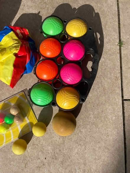 Photo of free A variety of beach toys (Groby LE6) #3