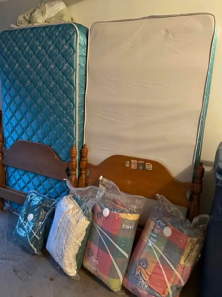 Photo of free 3 Twin beds mirrors, queen bed set (Ada Michigan) #1