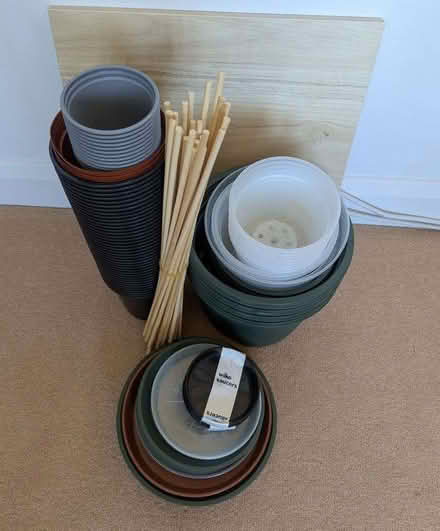 Photo of free Lots and lots of plant pots (Lee SE12) #2
