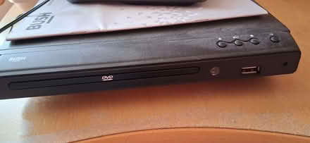 Photo of free bush dvd (Wigmore LU2) #2