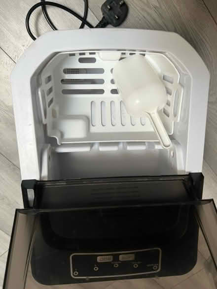 Photo of free Ice maker (NW10) #3