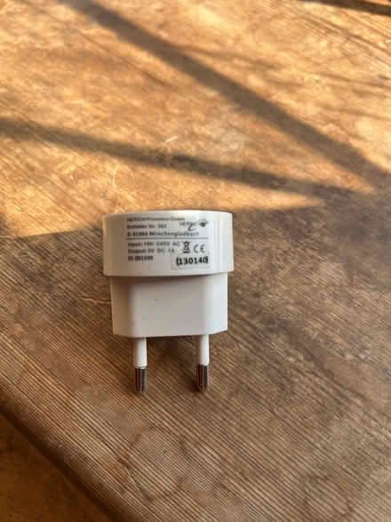 Photo of free European usb charge plug (Breadstone GL13) #1