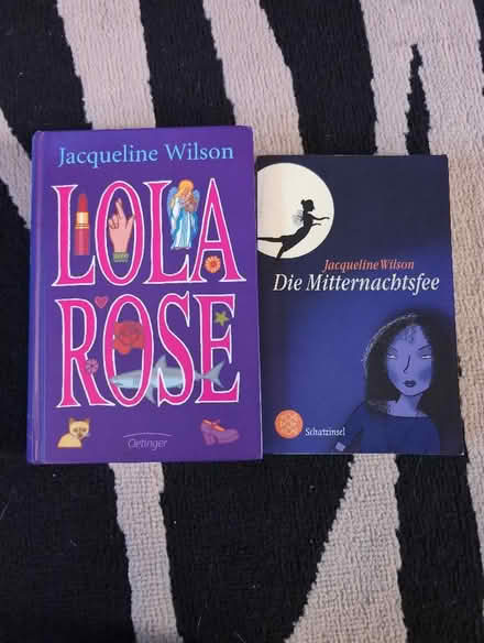 Photo of free Jacqueline Wilson German language books (Skipton BD23) #1