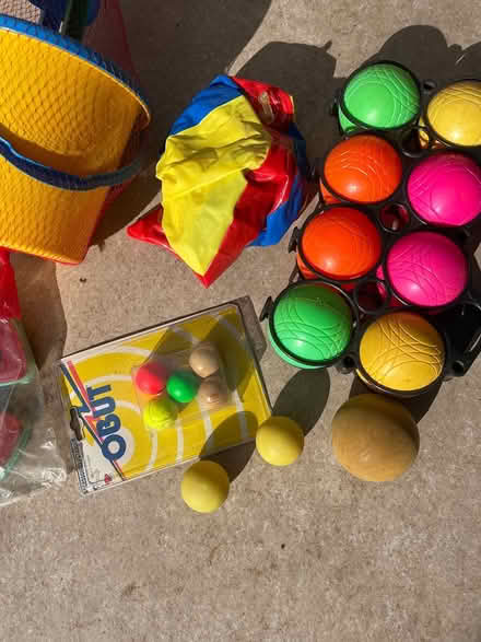 Photo of free A variety of beach toys (Groby LE6) #2
