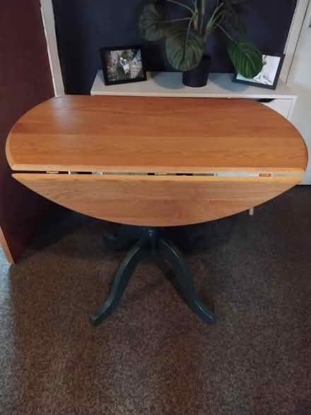 Photo of free Drop leaf table and 2 chairs (Lowedges. S8) #1