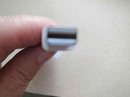 Photo of free Apple VGA connector (CB4) #4