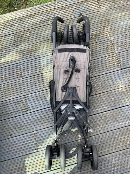Photo of free Stroller (The Reddings GL51) #2
