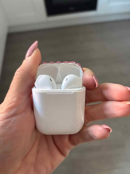 Photo of free Wireless Ear Pods (Reabrook Estate SY2) #1