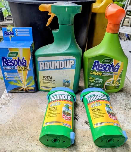 Photo of free Weedkiller (DA7 Bexleyheath) #1
