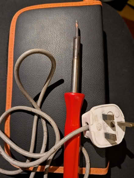 Photo of free old soldering iron (Montpelier BS6) #1