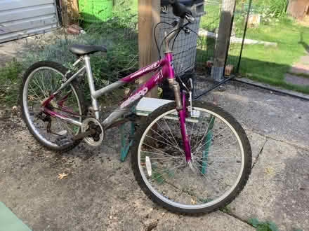 Photo of free Teenage girl’s bike, or suitable for a small adult. (Duck End MK45) #1
