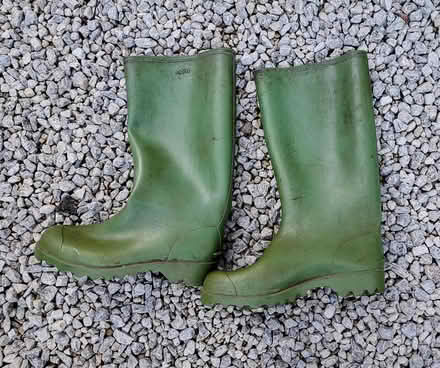 Photo of free Size 9 (43) Wellies (Belle Vue, Shrewsbury) #1