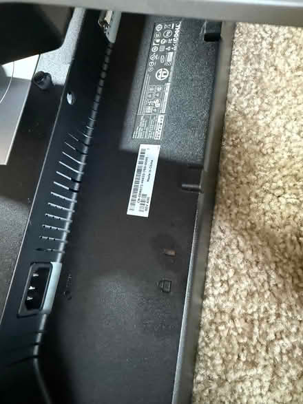 Photo of free Monitor (94086) #2