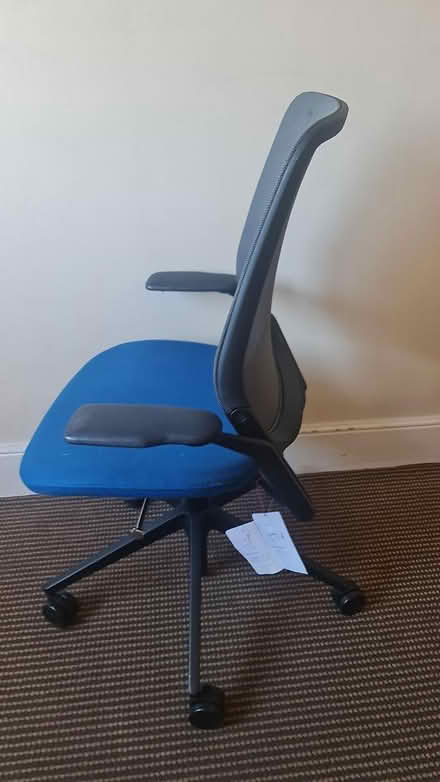 Photo of free Adjustable Office Swivel Chair (Boston Manor, W7) #2