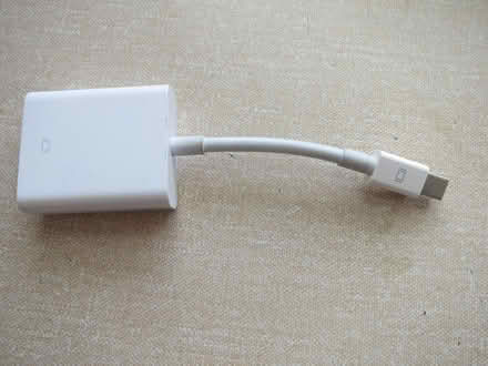 Photo of free Apple VGA connector (CB4) #1