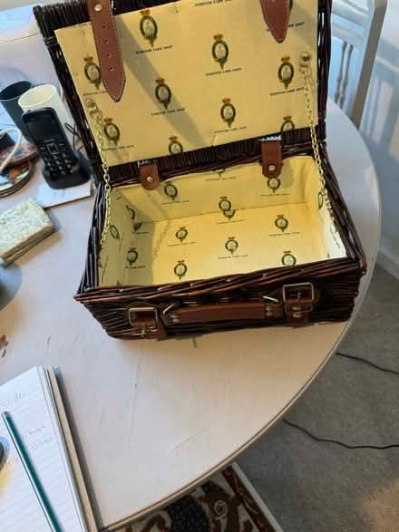 Photo of free Small hamper (Old Windsor SL4) #2