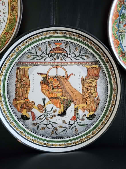 Photo of free Decorative plates (Shirley B90) #2