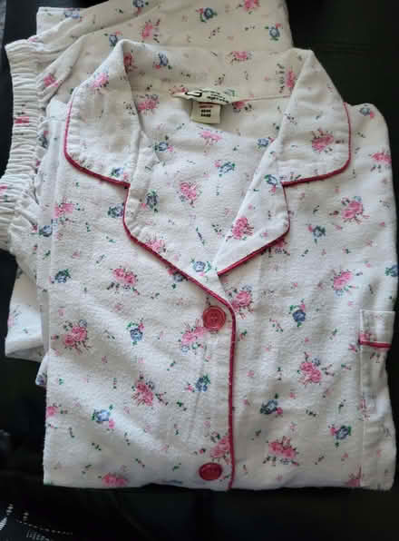 Photo of free Pajamas (Shirley B90) #1