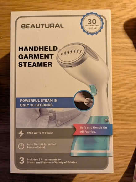 Photo of free Handheld Garment Steamer (BN43) #1