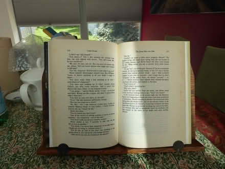 Photo of free Reading stand (Summertown OX2) #2