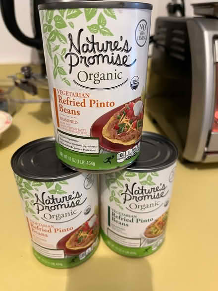 Photo of free 3 Cans of Refried beans (20853) #1