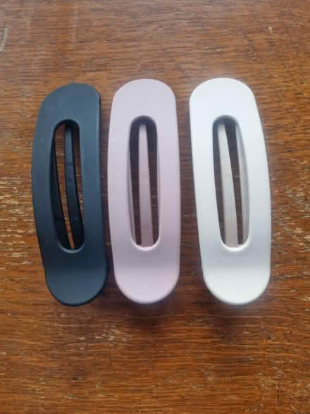 Photo of free Hair clips (Tonbridge) #1