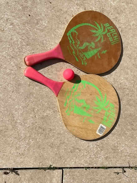 Photo of free A variety of beach toys (Groby LE6) #1