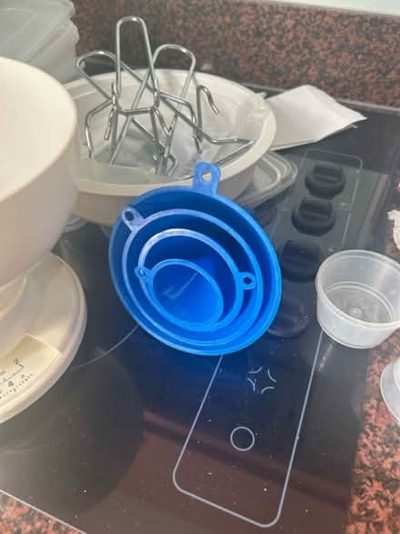 Photo of free Mixed kitchen items 2 (Hampstead Heath/Belsize Park) #3