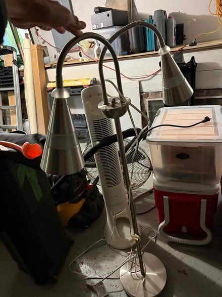 Photo of free Floor lamp (Central district) #1