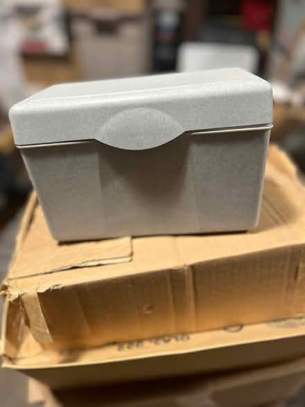 Photo of free Small plastic box (Kanata Lakes/Beaverbrook) #1