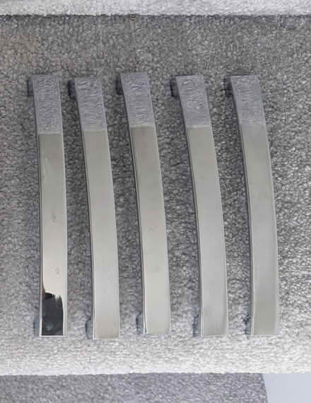 Photo of free Kitchen door handles x17 (Aylesbury, HP18) #2