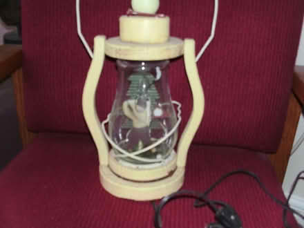 Photo of free Whimsy golf lamp (Neyagawa river glen, oakville.) #2