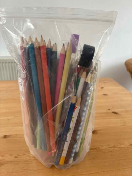 Photo of free Colouring pencils (Woodlands TW7) #1