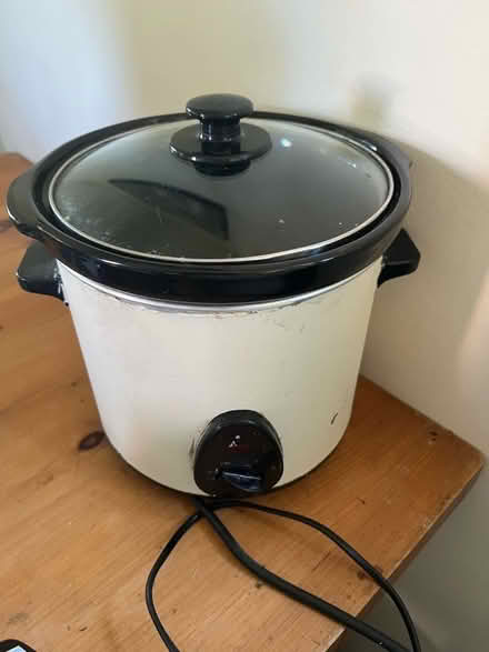 Photo of free Slow cooker (Upton CH2) #1