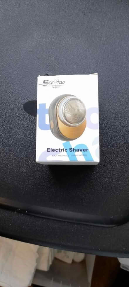 Photo of free Mini razor (Welling DA16) #4