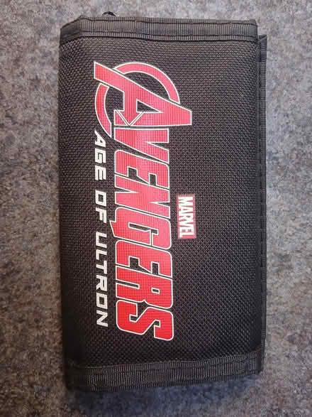 Photo of free Avengers / Iron Man wallet (Dawlish EX7) #1