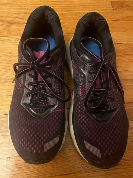 Photo of free Women’s shoes (Upper West Side) #2