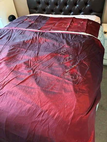 Photo of free Red satin double duvet cover and 2 pillow cases (Caldy Valley CH3) #1