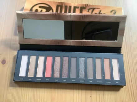 Photo of free Make up (White City W10) #2