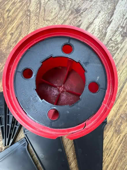 Photo of free Christmas tree stand (Ruislip UB10) #2