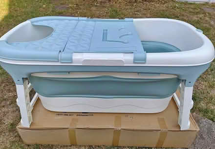 Photo of Folding bath (Surrenden BN1) #2