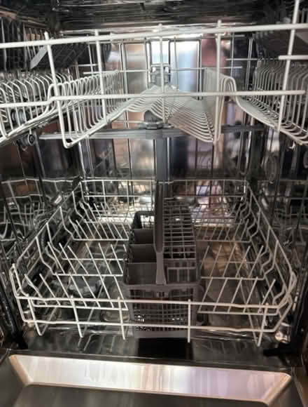Photo of free Working dishwasher (Harrow HA1) #3