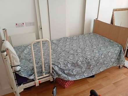 Photo of free Hospital bed (Southall UB1) #3