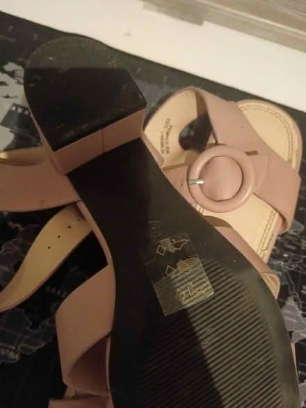 Photo of free Size 6 (DA1 1TL) #2