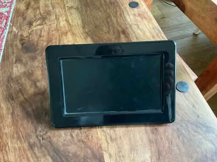 Photo of free Digital photo frame (Harrogate HG1) #2