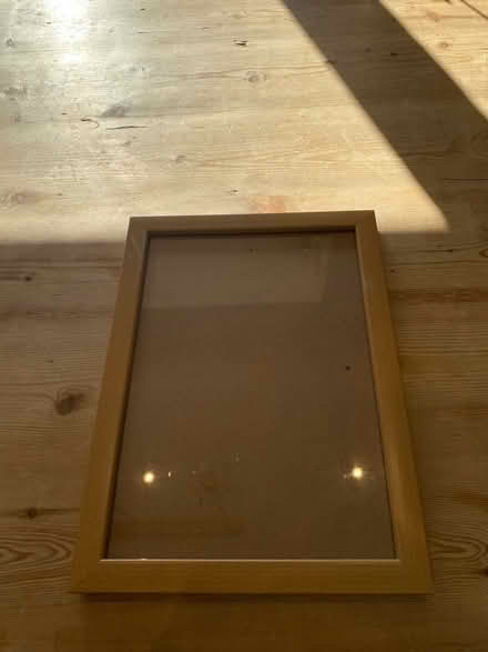 Photo of free A4 Certificate Frame (Grange CH48) #1