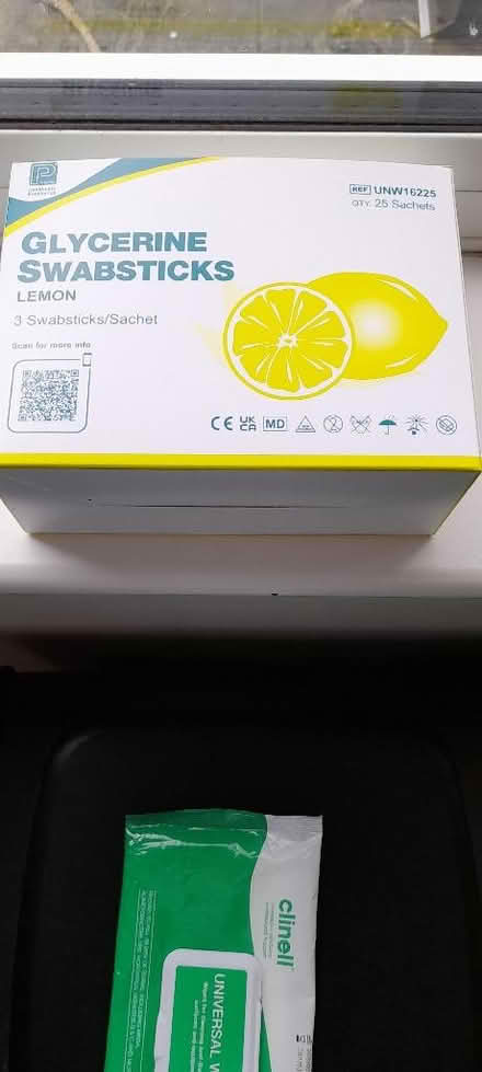 Photo of free One pack of lemon/glycerine mouth swabs (Welling DA16) #1
