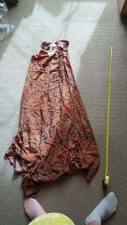 Photo of free dress size 8 (Crosspool S10) #1